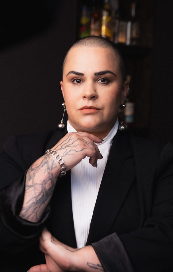 Retrato de Mia Rossi